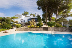 7- Bedroom villa with swimming pool and garden in Azeitão, Setúbal 3265759089