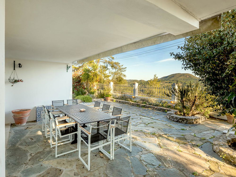 7- Bedroom villa with swimming pool and garden in Azeitão, Setúbal 3265759089