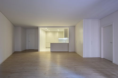 1 bedroom apartment, garden and garage, in Campolide, Lisbon 2989645773