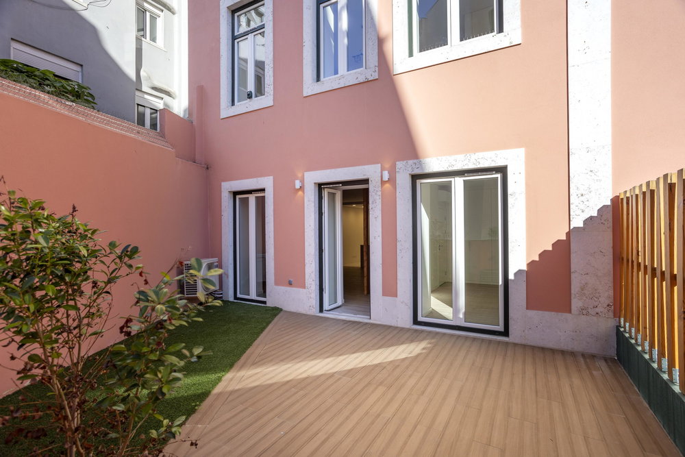 1 bedroom apartment, garden and garage, in Campolide, Lisbon 2989645773