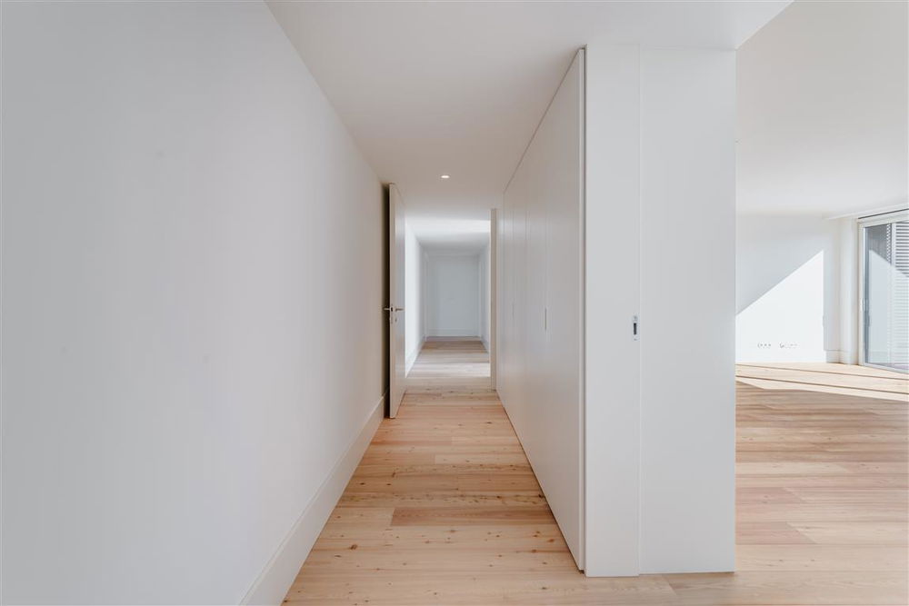 3 bedroom apartment with terrace, Bonjardim, in the center of Porto 3915088895