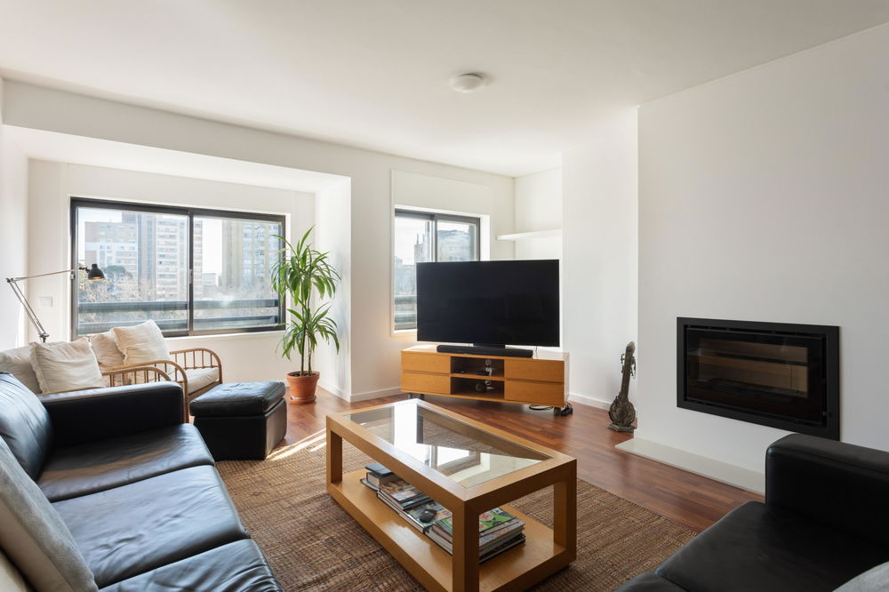 3-bedroom apartment with balcony Pinheiro Manso Porto. 1489668988