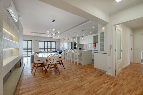 4-bedroom apartment with parking, in Matosinhos, Porto 2218211048