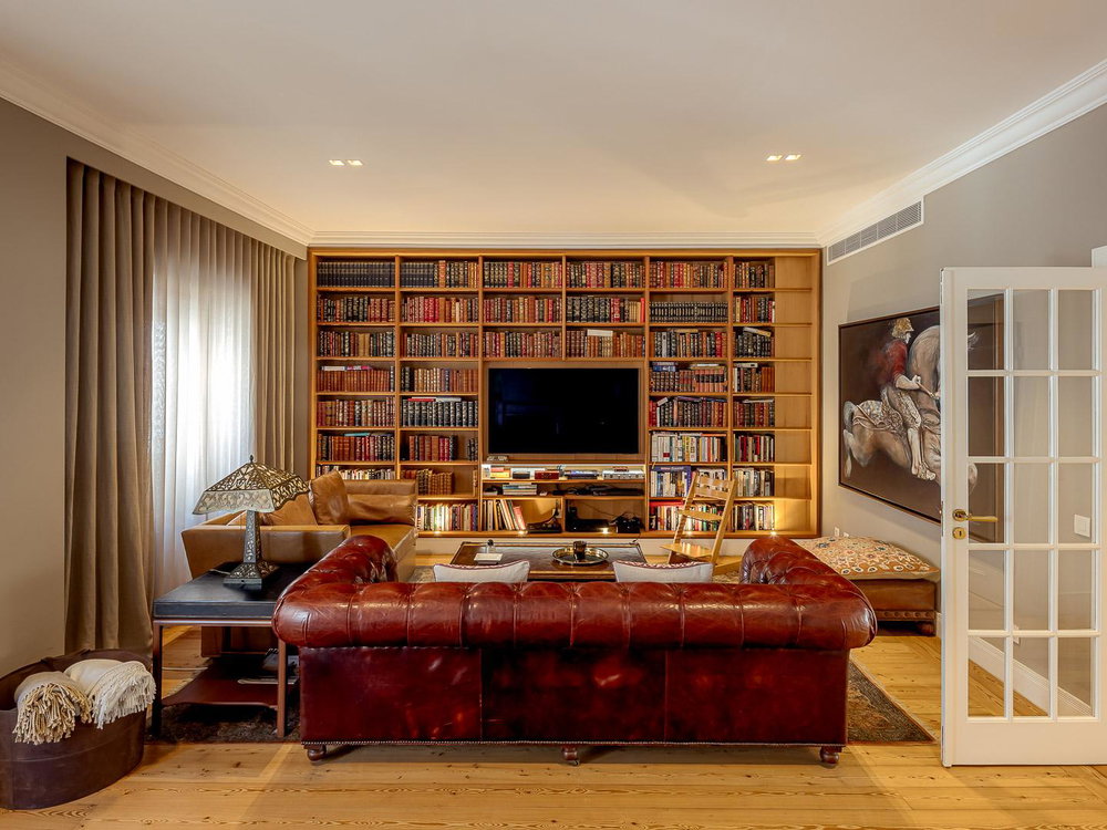 4-bedroom house with garden and river view, in Lapa, Lisbon 905783551