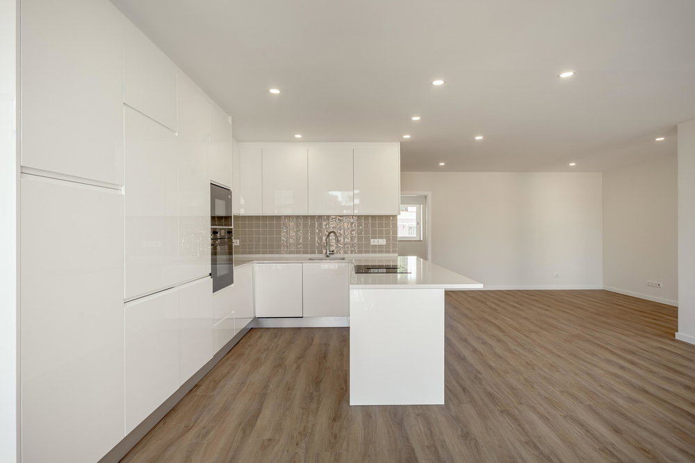 1bedroom apartment with garage, in Rato, Lisbon 1457357255