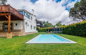 6-bedroom villa with garden and pool in Estoril Cascais 3501688572