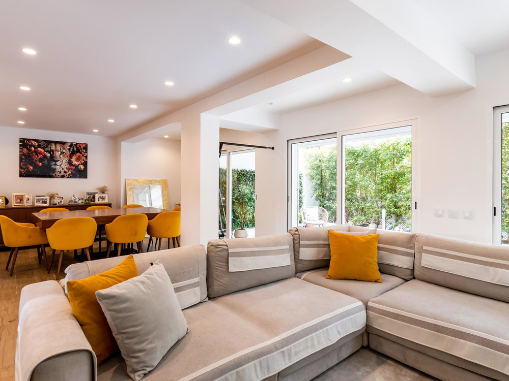 4-bedroom villa in condominium in the center of Cascais 2727959125