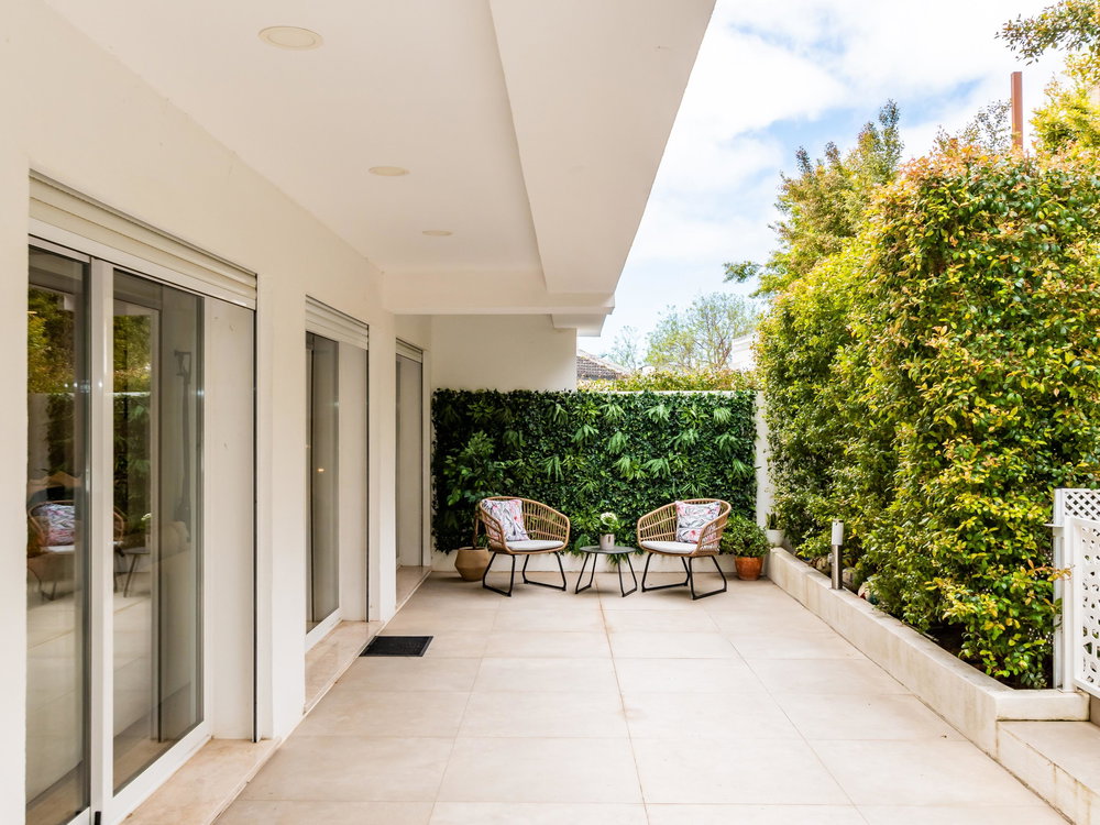 4-bedroom villa in condominium in the center of Cascais 2727959125