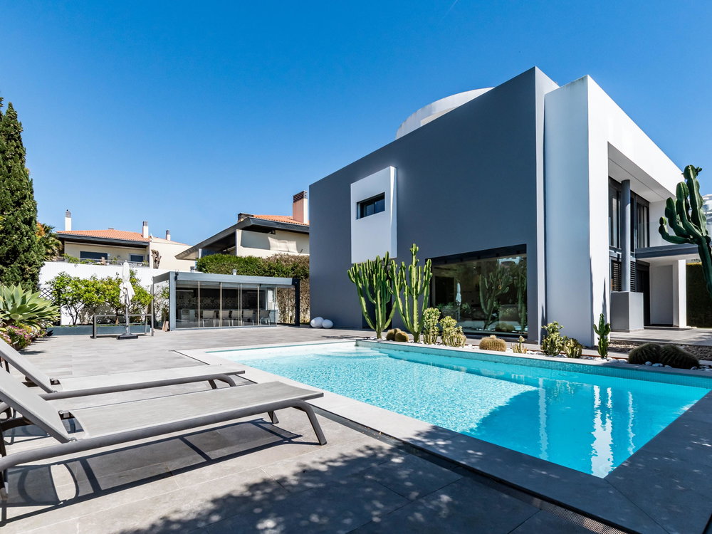 5-bedroom villa with garden and pool in Estoril Cascais 1967962200