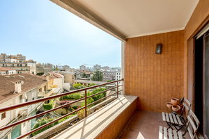 5-bedroom apartment with balconies and parking, in Porto 1584764406