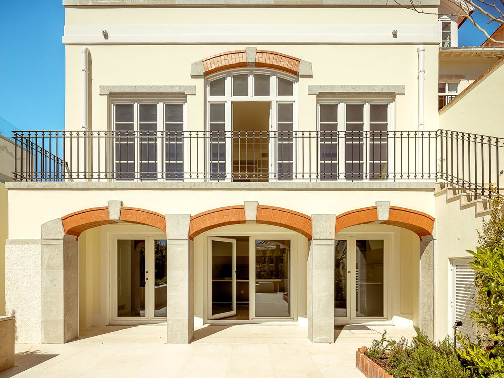 3+1-bedroom villa with swimming pool, in Monte Estoril, Cascais 311198093