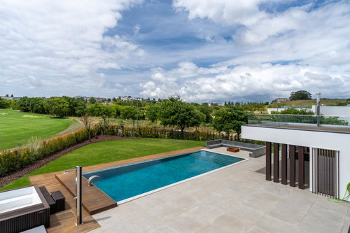 Moradia T5 com jardim e piscina Barcarena, Oeiras 2297230135