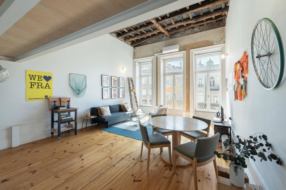 1-bedroom apartment with mezzanine, in Porto downtown 2421007892
