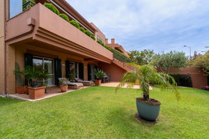 Apartmento T3 duplex condomínio Monte Estoril Cascais 2868605710