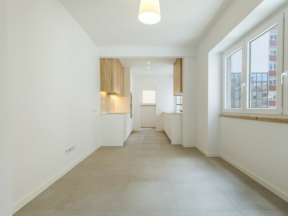3+1 bedroom apartment, renovated, Campo Pequeno Lisbon 828574320
