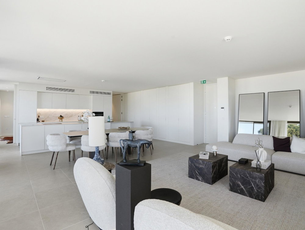 4-bedroom apartment with sea view, in Carvoeiro, Algarve 2398004575