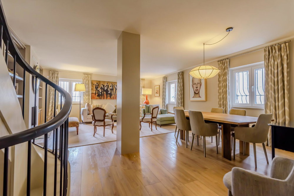 5+1-bedroom triplex apartment in Lapa, Lisbon 1749622886