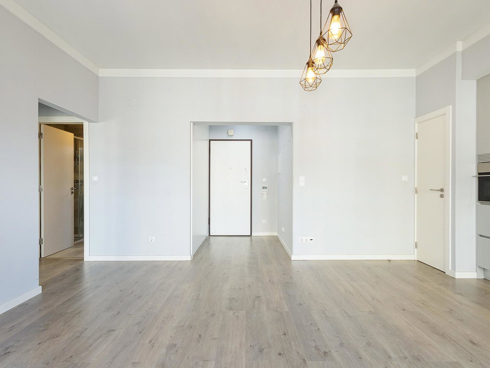 1-Bedroom Apartment with Balcony in Lumiar, Lisbon 835054507