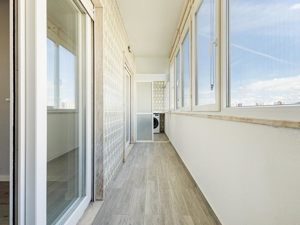 1-Bedroom Apartment with Balcony in Lumiar, Lisbon 835054507