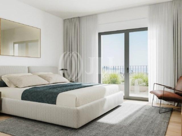 3-bedroom apartment with garage in Miraflores, Algés, Lisbon 348218629