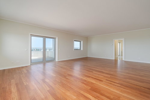 T4 Penthouse apartment, with river and sea views, garage, Avenida da Boavista, Porto 2645672447