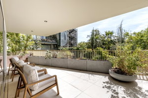 3-bedroom apartment with balconies and parking, Lisbon 2461550919