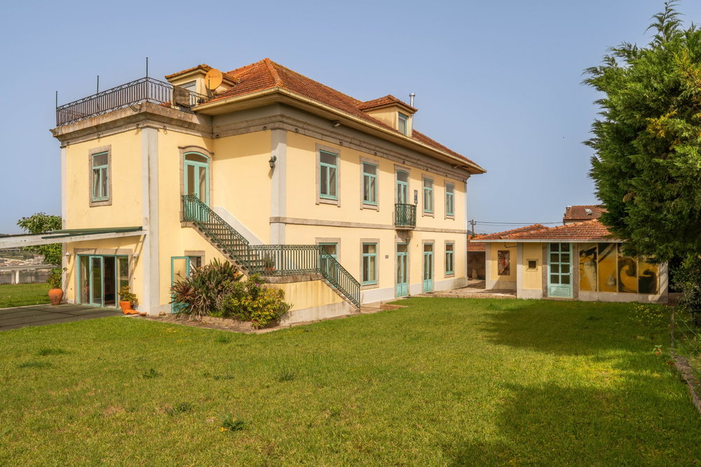 Six-bedroom manor house with approved project, in Gondomar 2484594537