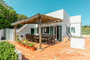 2-bedroom villa in Ferragudo, in Lagoa, Algarve 2606492997