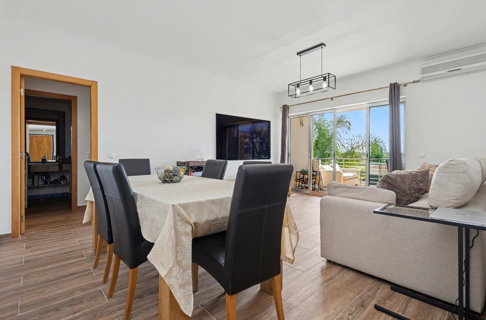2-bedroom flat with parking in Vilamoura, Algarve 1362810557