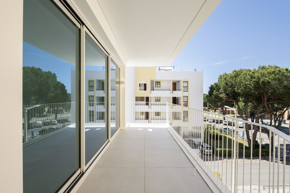 3-bedroom apartment, with balcony and parking space, in Algarve 3230017893