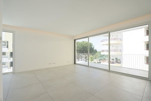 3-bedroom apartment, with balcony and parking space, in Algarve 3230017893