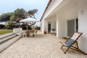 3 bedroom villa sea view in Azenhas do Mar, Colares, Sintra 529499730