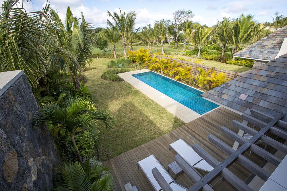 Beautiful semi-detached villa for sale in a golf estate in Beau Champ on the east coast of Mauritius 532627439