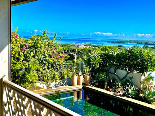 Charming villa with panoramic views of the ocean and mountains for sale in Tamarin, Mauritius 3342145451