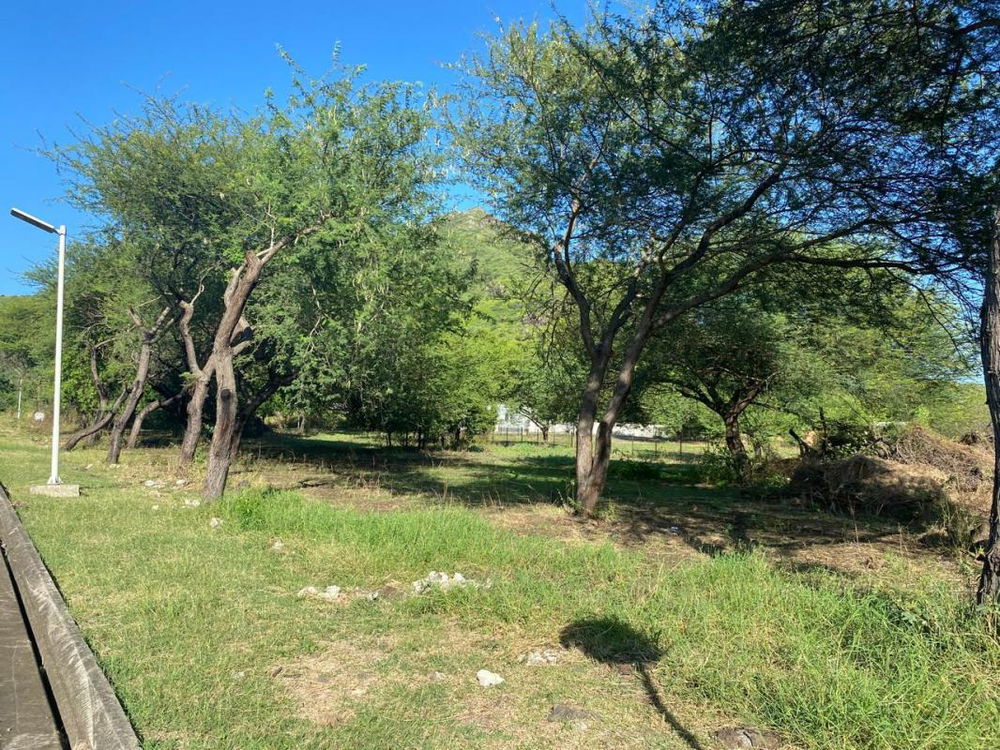 Land for Sale in a Secure Estate with Stunning Mountain Views in Tamarin, Mauritius 2923745893