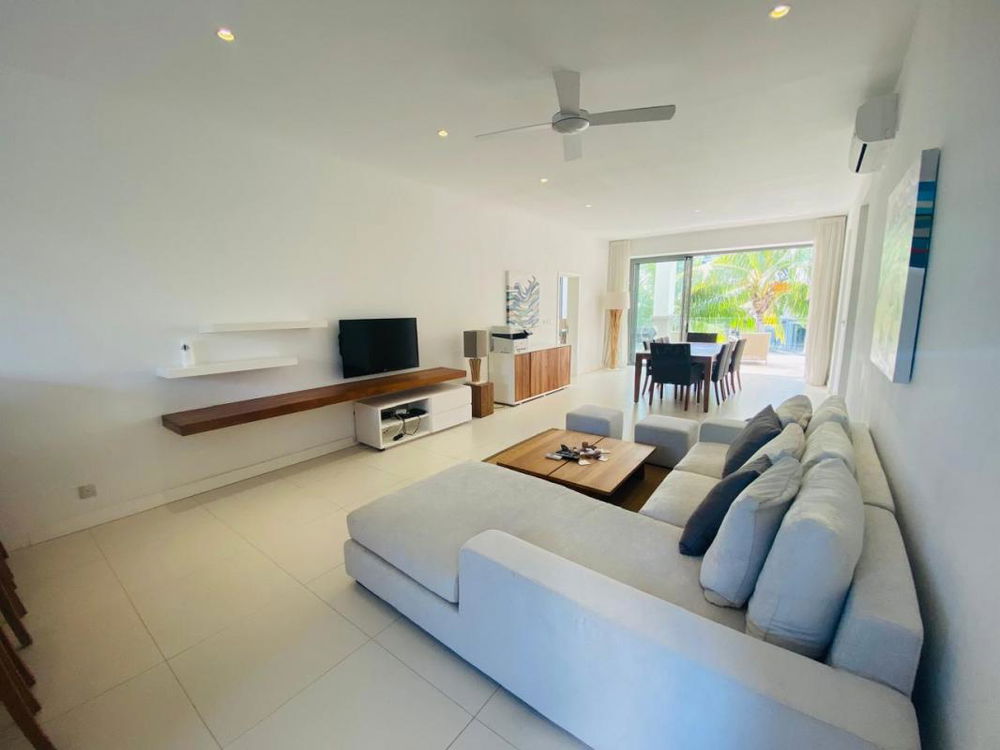 Stunning 3-Bedroom En-Suite Apartment for Sale in the Marina at Black River, Mauritius 1627137045