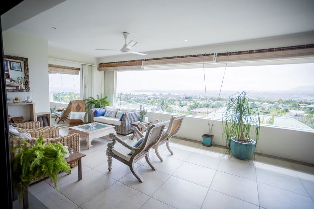 Superb apartment with sea and mountain views for sale in Tamarin, Mauritius 1002144601