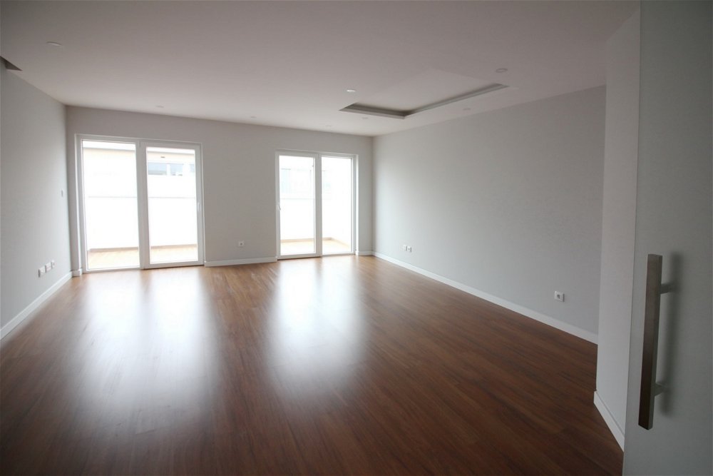3 bedroom apartment in Carcavelos 928898401