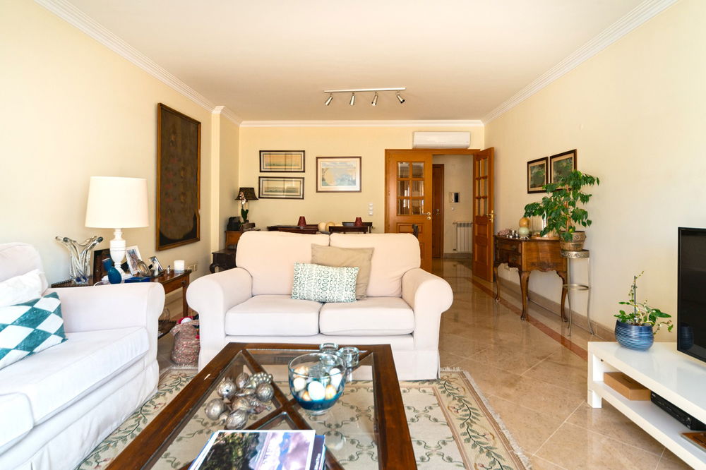 4 bedroom apartment with 2 suites in Jardins da Parede 167817714