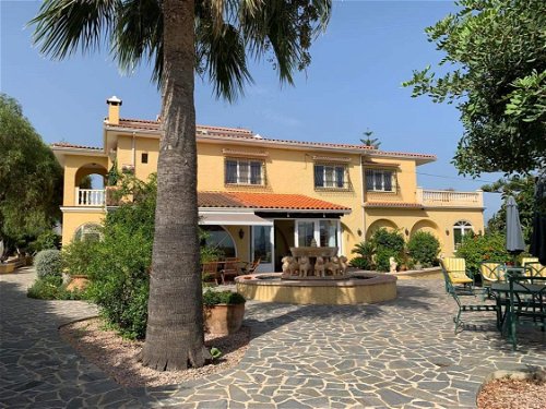 exclusive villa hotel in alfaz del pi: luxury and comfort 806872452