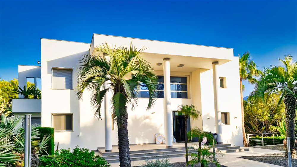 luxury frontline villa for sale in calpe 1083505309