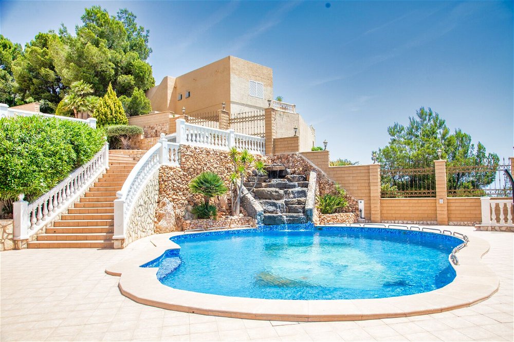 impressive luxury villa with a guest house in sierra altea 1578226982