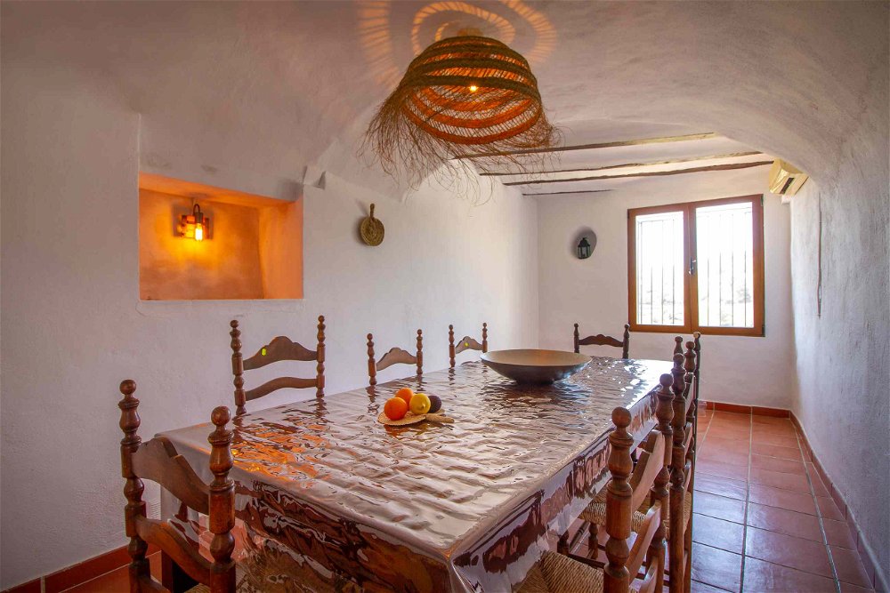 charming house in the old town of polop: discover its history and charm 3788224474