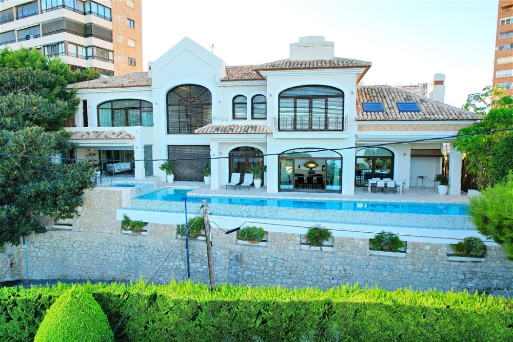 stylish residence in benidorm blending modern aesthetics with mediterranean influences 922919085