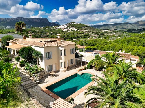 stunning villa with lush garden and private pool for sale in calpe 1266053536
