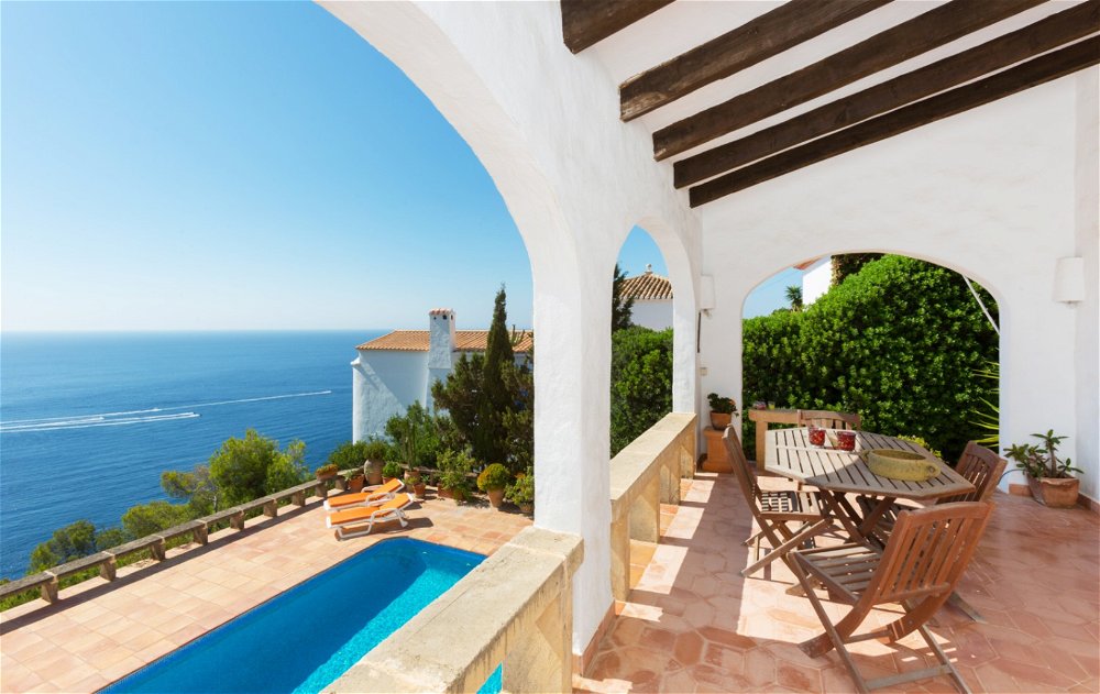 villa with stunning sea views in javea 3115818671