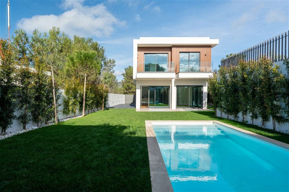 T3+1 villa with garden and swimming pool in Aldeia de Juzo, Cascais 107384891