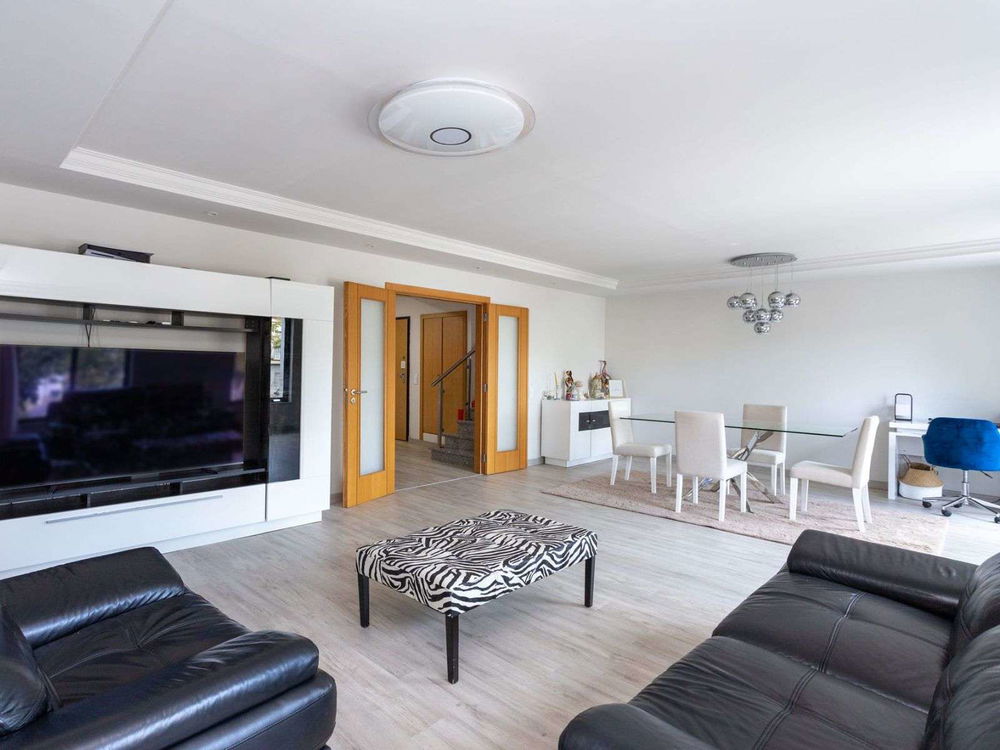 Renovated 3-bedroom apartment with terrace in the centre of Samouco, Alcochete 1395223252