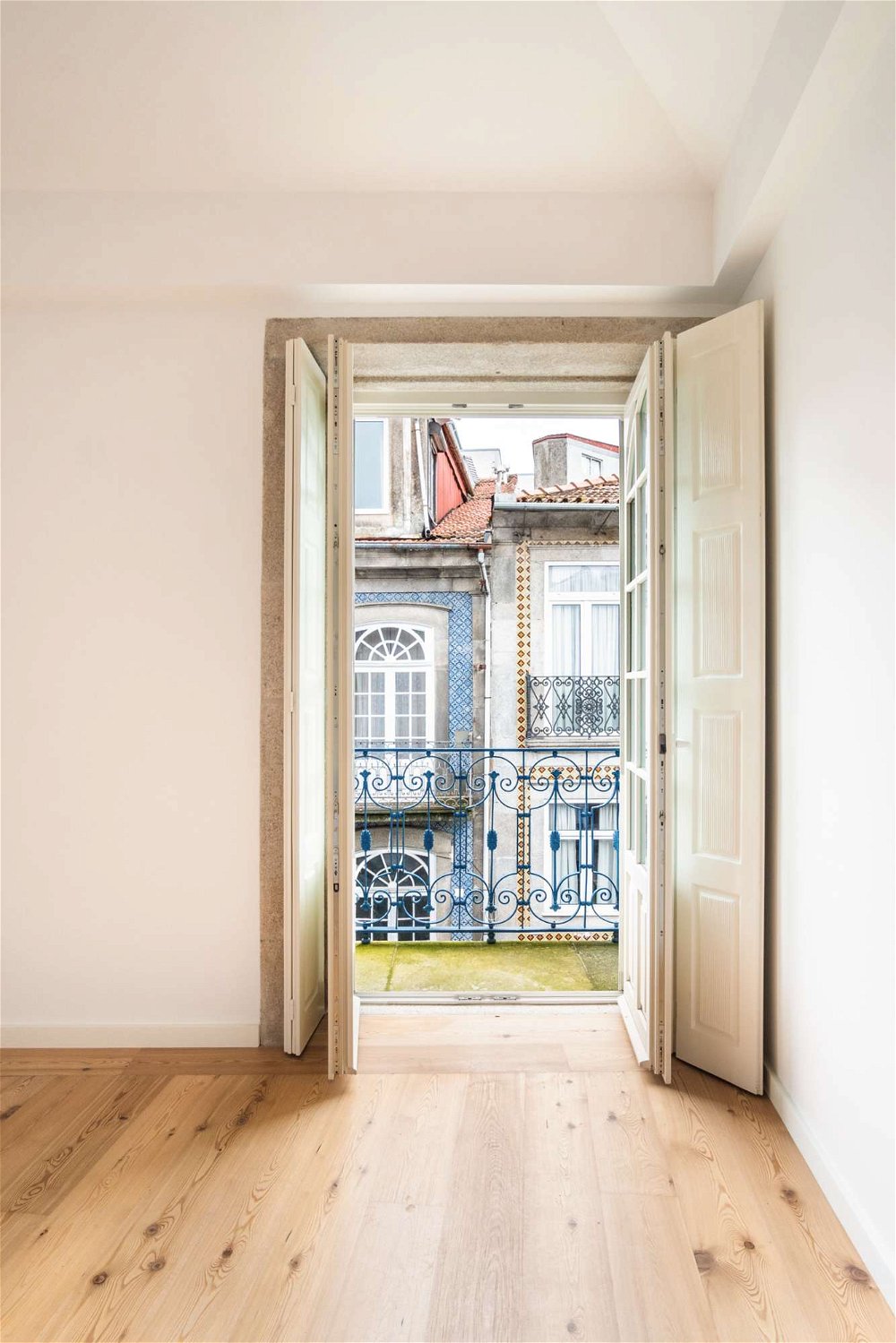 1-bedroom duplex apartment with balcony in the downtown Baixa area 1531692927