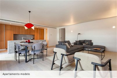 180 m2 Duplex apartment for sale in Lisbon 1692151179